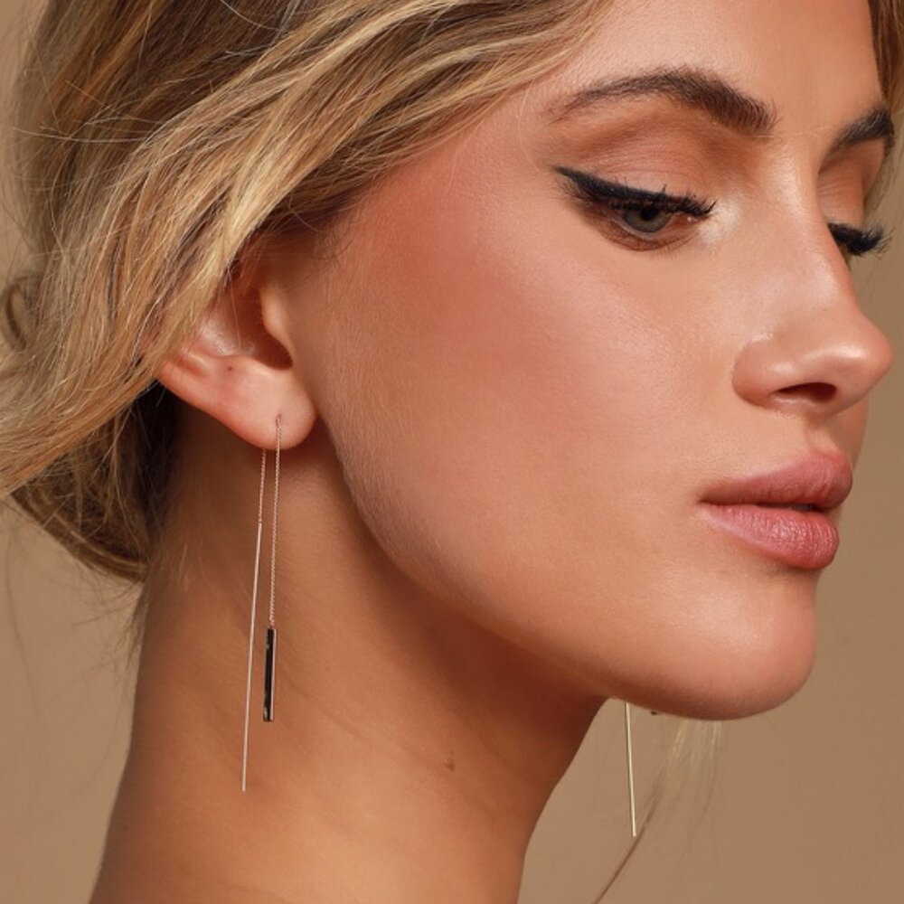 NEW Lulus Keep It Chic Gold Threader Earrings